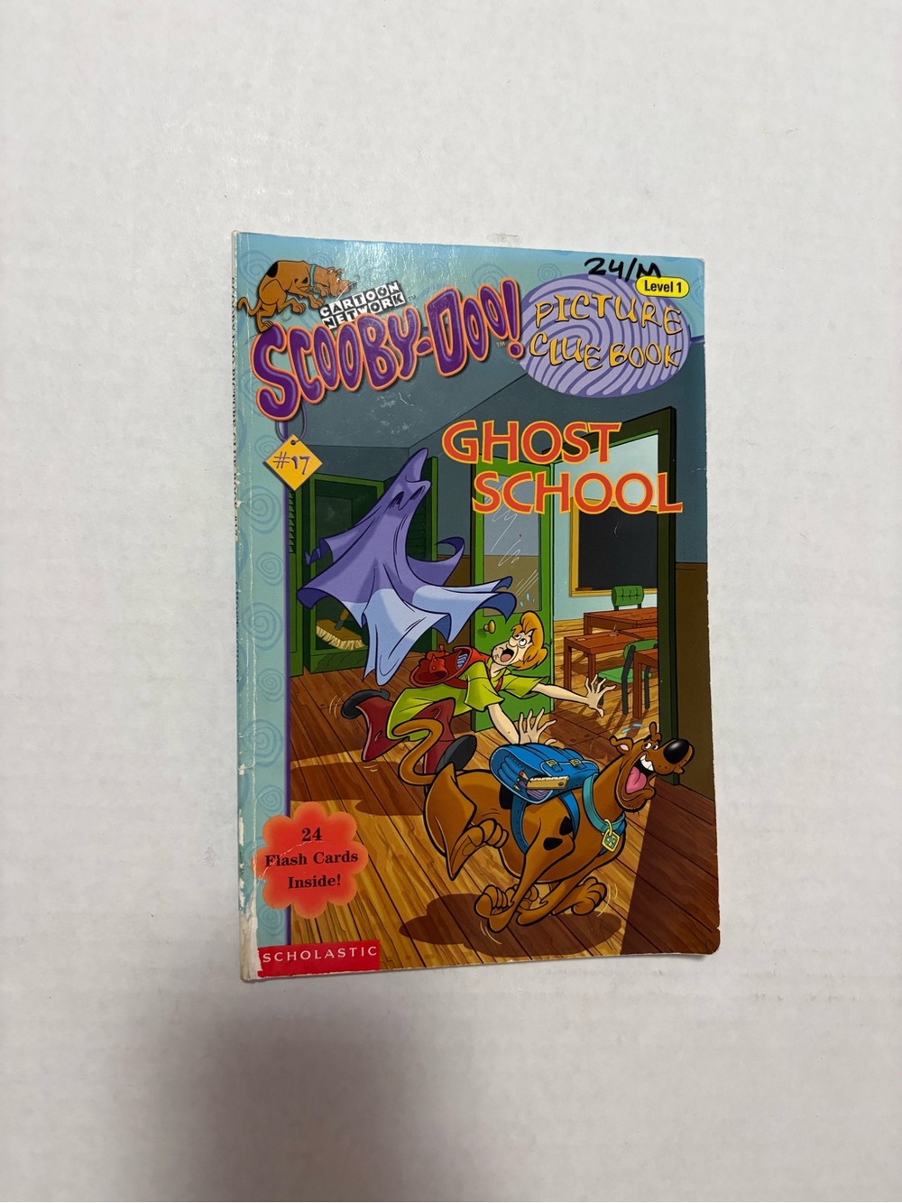 Scholastic Scooby-Doo Picture Clue Book - Blue, Purple, Yellow